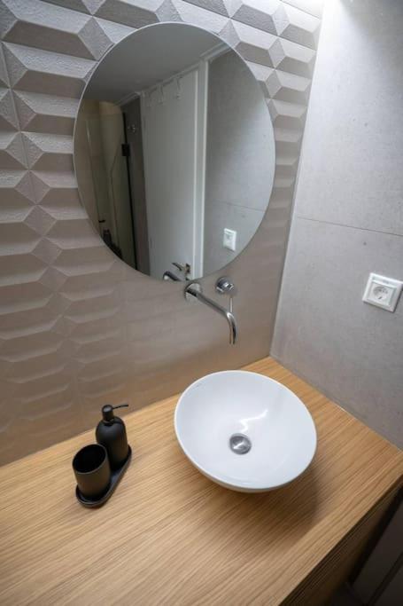 Piraeus Cozy Apartment For 4 Persons Buitenkant foto