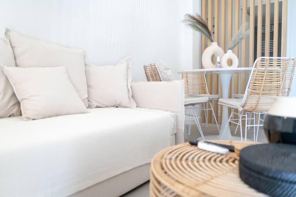 Piraeus Cozy Apartment For 4 Persons Buitenkant foto